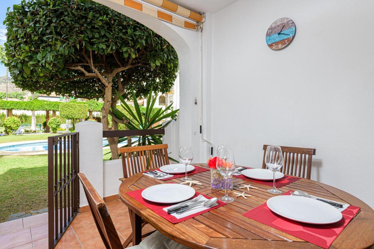 Las Palmeras -benalmadena- Apartment